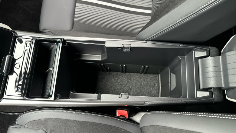 Ford Capri 210kW Select 77kWh 5dr Auto Electric Estate